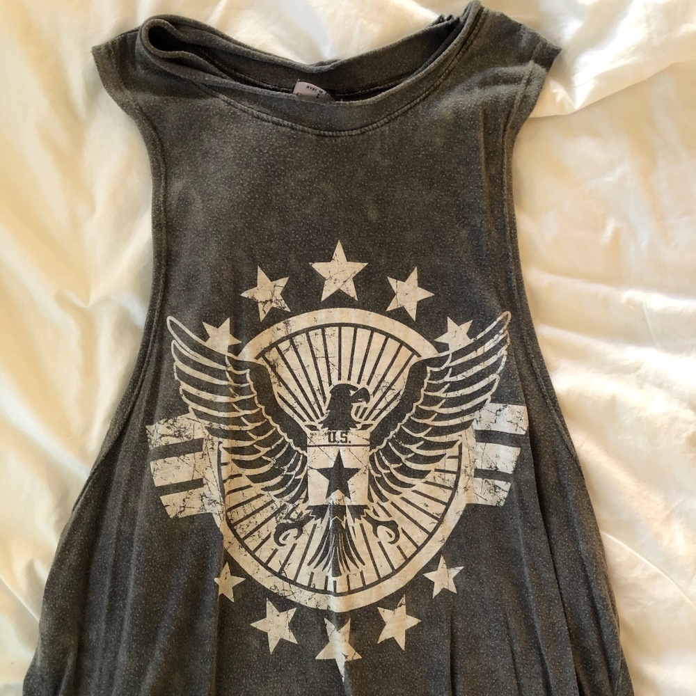 perfect summer muscle tank!